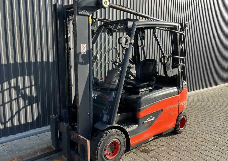 Linde E25 - Электропогрузчик: фото 1 Linde E25 - Электропогрузчик: фото 1