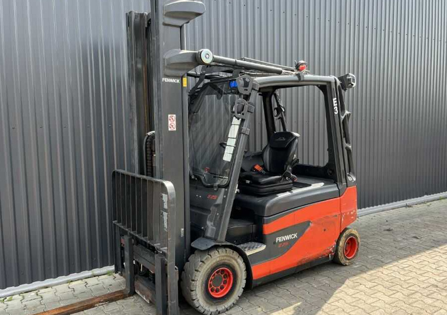 Linde E25L-02 - Электропогрузчик: фото 1 Linde E25L-02 - Электропогрузчик: фото 1