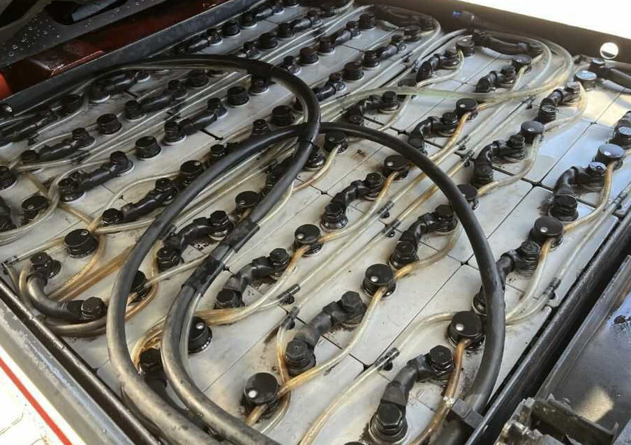 Электропогрузчик Linde E50HL-01/600: фото 9 Электропогрузчик Linde E50HL-01/600: фото 9