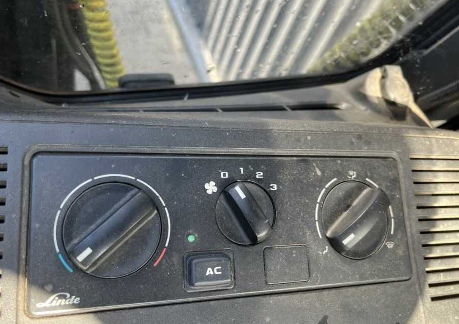 Электропогрузчик Linde E50HL-01/600: фото 6 Электропогрузчик Linde E50HL-01/600: фото 6