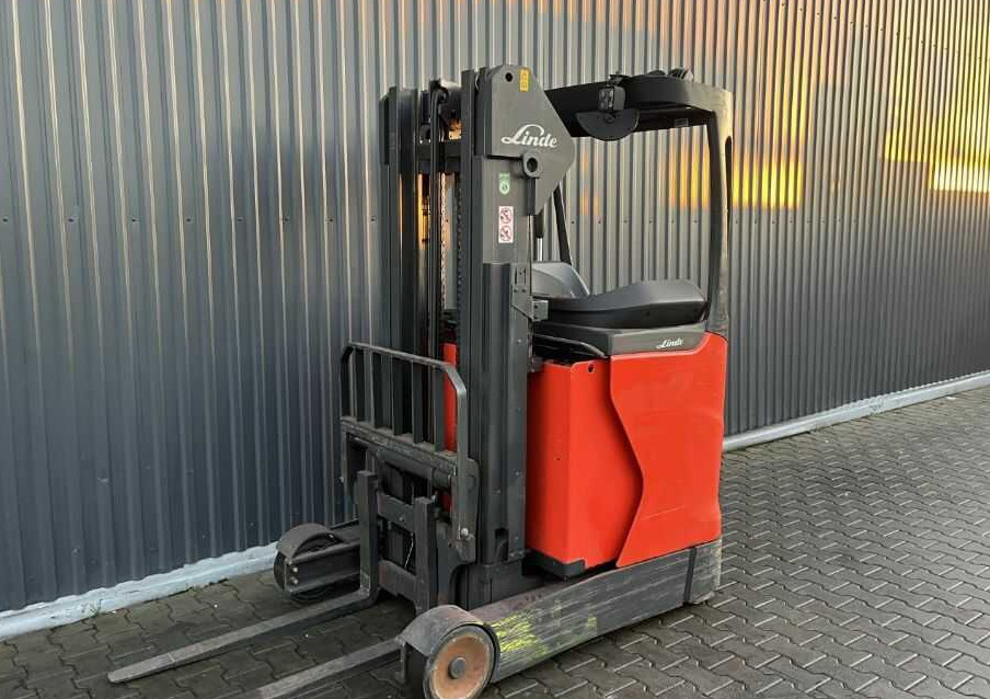 Linde R10N - Ричтрак: фото 1 Linde R10N - Ричтрак: фото 1