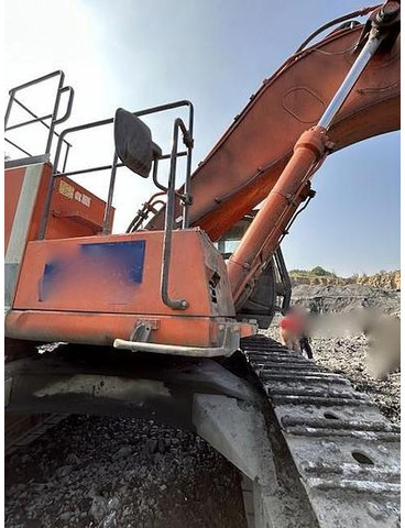 Hitachi ZX670 LCR-3 - Экскаватор: фото 2 Hitachi ZX670 LCR-3 - Экскаватор: фото 2