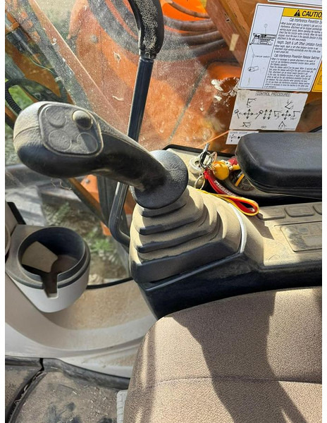 Kobelco SK75 - Мини-экскаватор: фото 5 Kobelco SK75 - Мини-экскаватор: фото 5