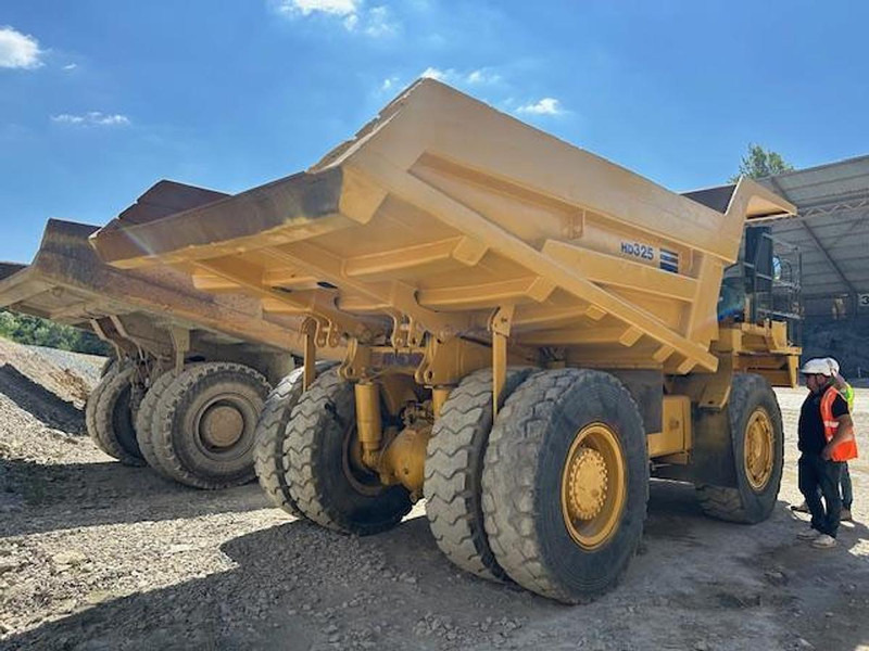 Komatsu HD325-6KE - Внедорожный самосвал: фото 4 Komatsu HD325-6KE - Внедорожный самосвал: фото 4