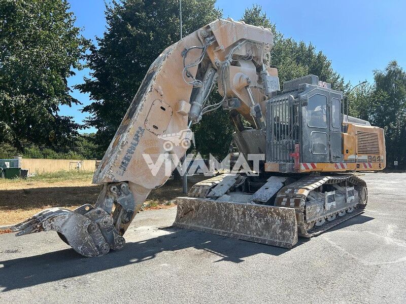 Liebherr R944C - Гусеничный экскаватор: фото 2 Liebherr R944C - Гусеничный экскаватор: фото 2