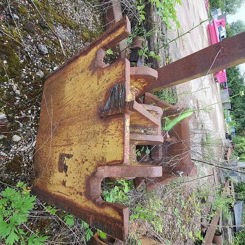 Dent à dessoucher 15-25 tonnes - Строительная техника: фото 2 Dent à dessoucher 15-25 tonnes - Строительная техника: фото 2