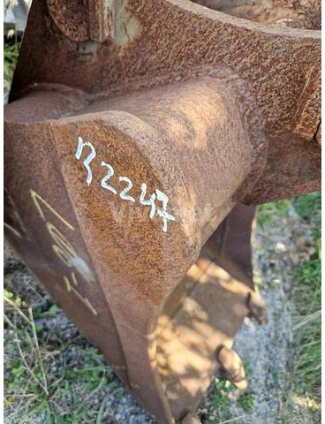 Volvo S45 - Ковш: фото 3 Volvo S45 - Ковш: фото 3