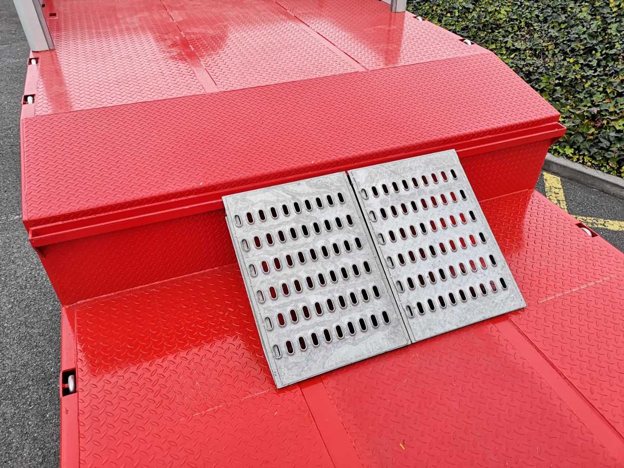 Низкорамный полуприцеп для транспортировки тяжёлой техники 2 Axle Lowloader: фото 9