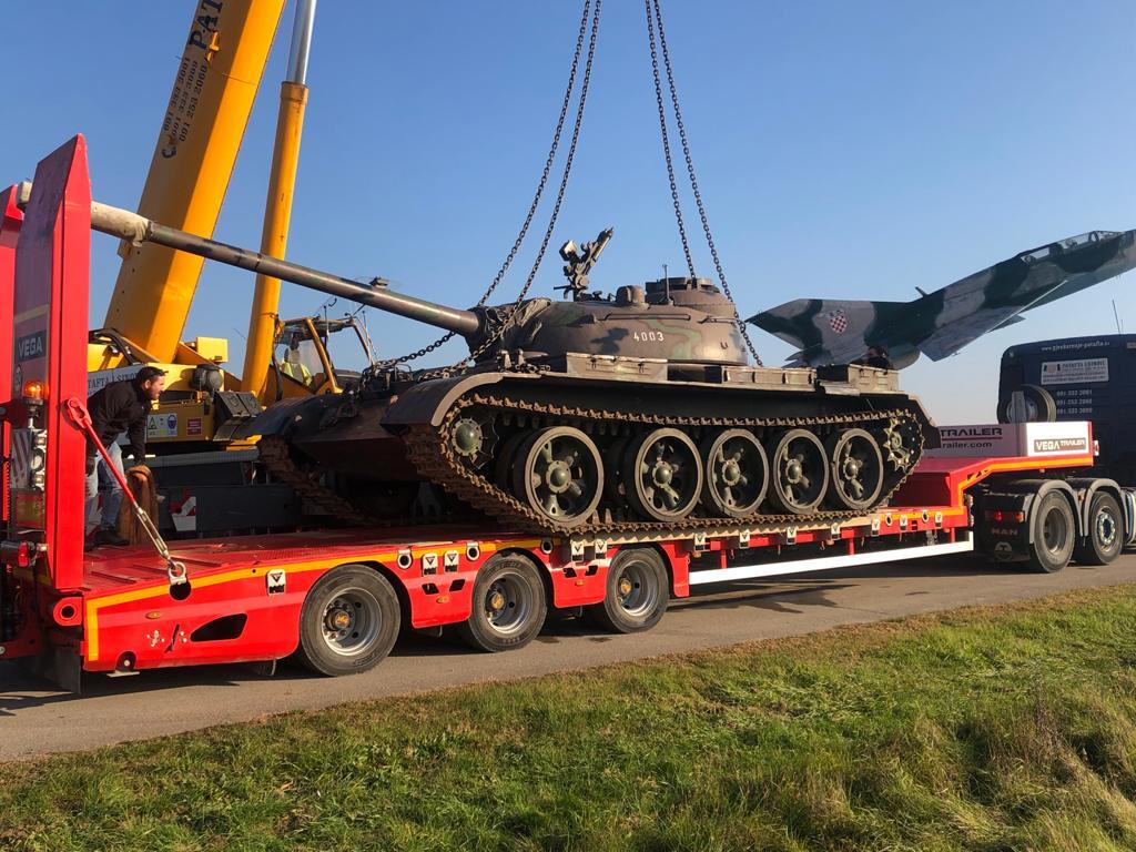 VEGA 3 AXLE STANDARD LOWBED - Низкорамный полуприцеп: фото 3 VEGA 3 AXLE STANDARD LOWBED - Низкорамный полуприцеп: фото 3