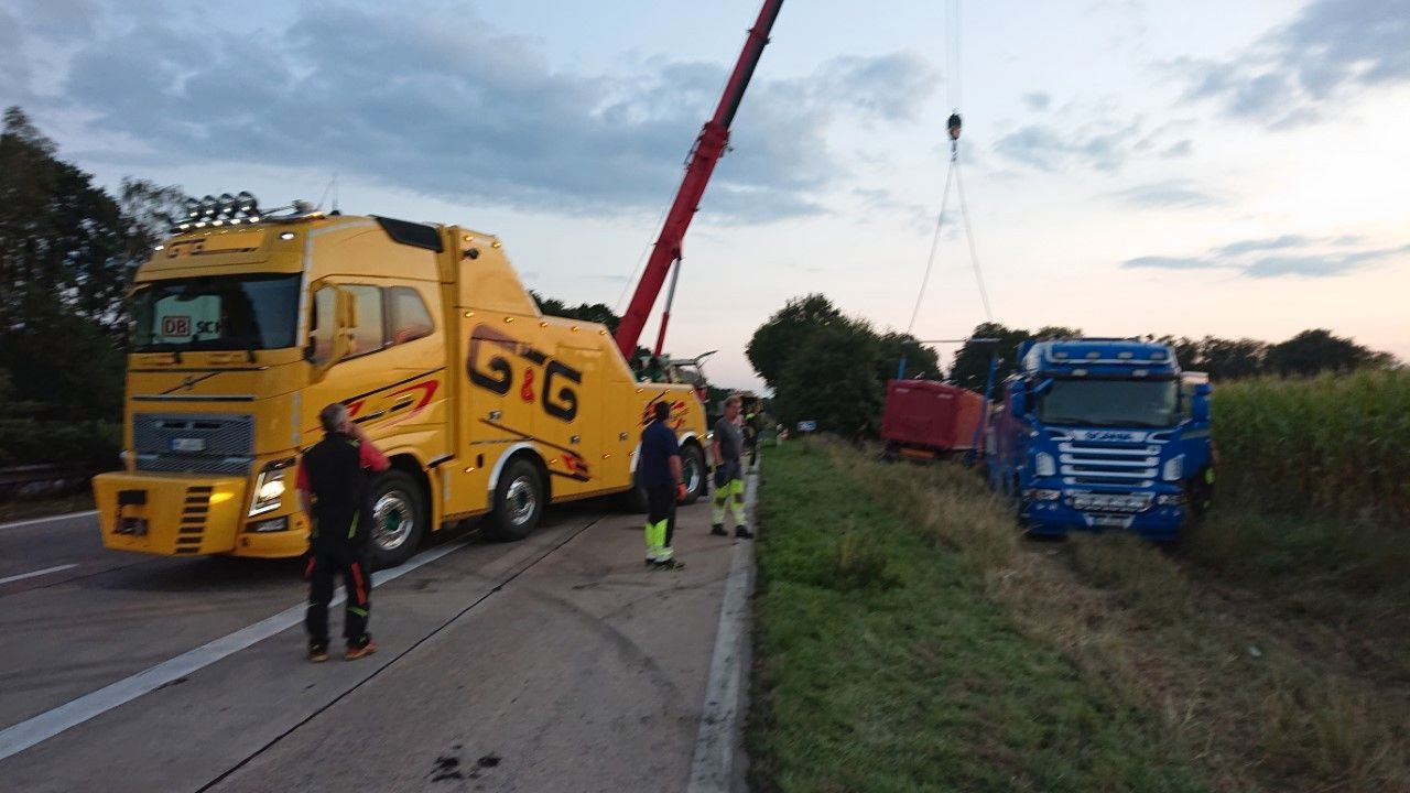 Scania EMPEL Berger - Эвакуатор: фото 4 Scania EMPEL Berger - Эвакуатор: фото 4