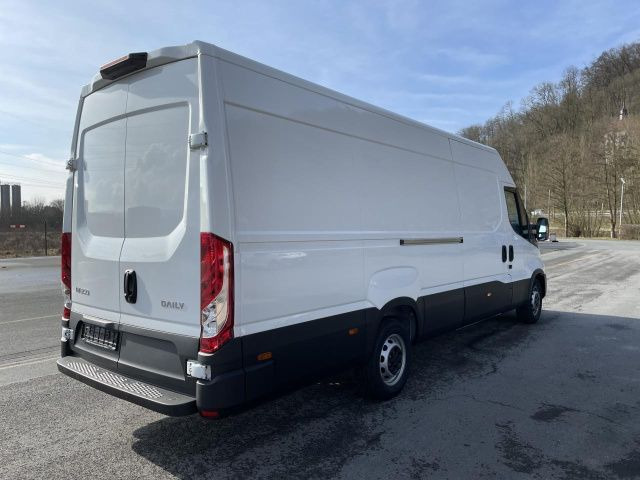 Iveco Daily 35S16A8 V Trennwand - Цельнометаллический фургон: фото 3 Iveco Daily 35S16A8 V Trennwand - Цельнометаллический фургон: фото 3