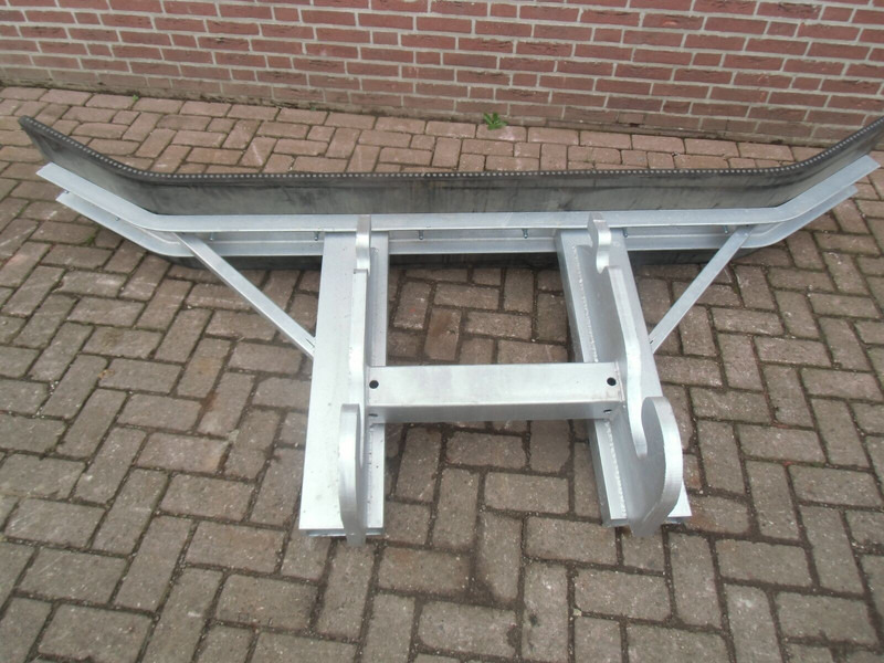 N4610, Rubberschuif CW 2/3 - Техника для обработки почвы: фото 1 N4610, Rubberschuif CW 2/3 - Техника для обработки почвы: фото 1