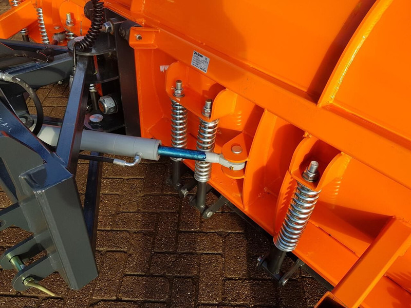 Новый Отвал для снега Sneeuwschuif: фото 6 Новый Отвал для снега Sneeuwschuif: фото 6