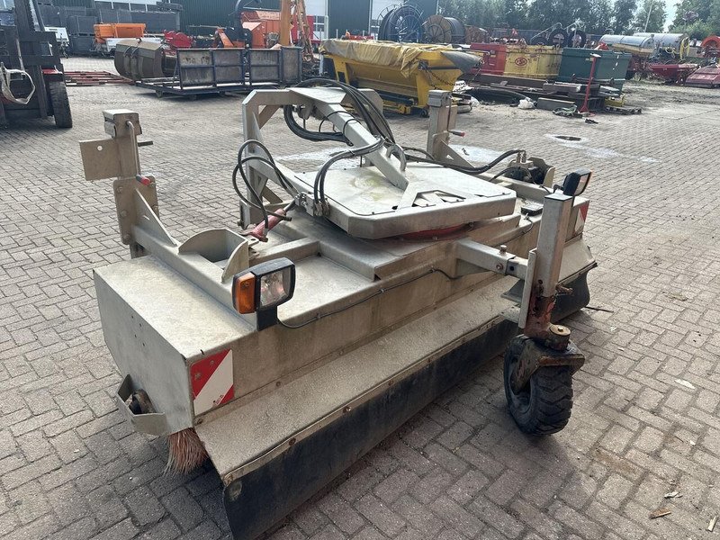 Front bezem - Gebruikt - Щетка: фото 5 Front bezem - Gebruikt - Щетка: фото 5