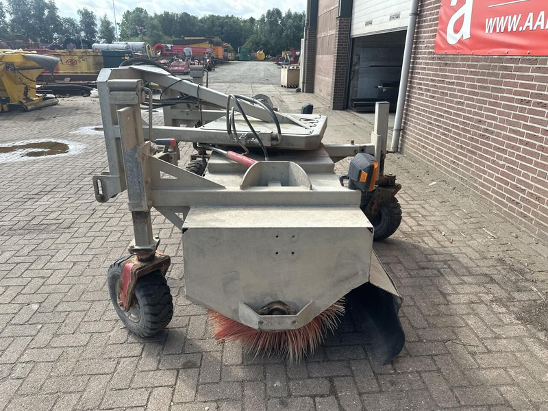 Front bezem - Gebruikt - Щетка: фото 4 Front bezem - Gebruikt - Щетка: фото 4