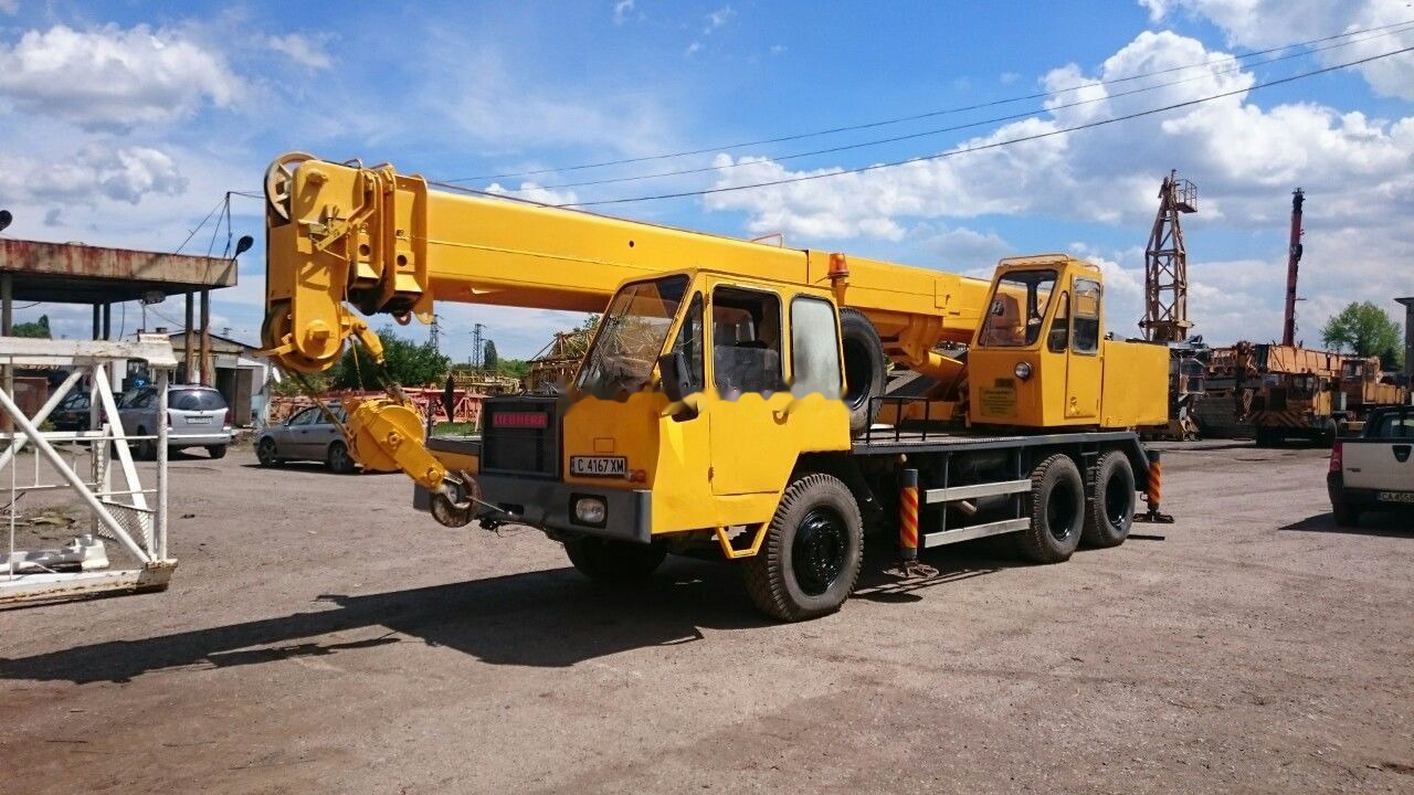 Liebherr LTM 1020 - Мобильный кран: фото 1 Liebherr LTM 1020 - Мобильный кран: фото 1