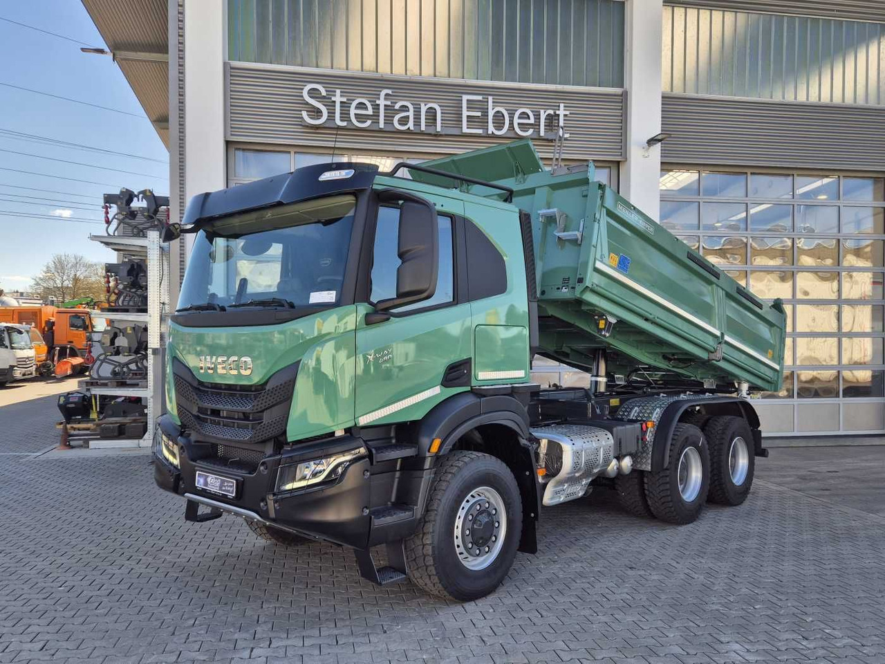Iveco AT300X48Z HR OFF 6x6 Meiller-Kipper + Bordmatik - Самосвал: фото 1 Iveco AT300X48Z HR OFF 6x6 Meiller-Kipper + Bordmatik - Самосвал: фото 1