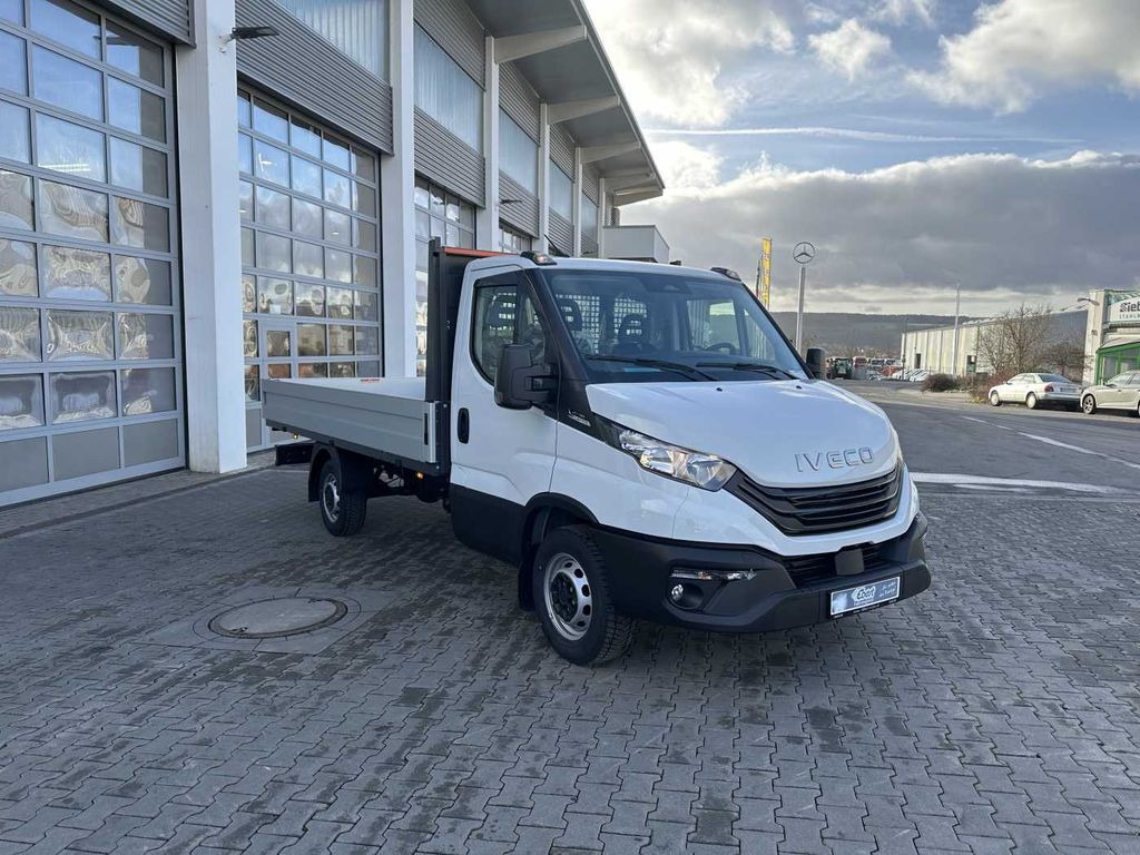 Iveco Daily 35S16 A8 Pritsche *AHK*Automatik*Kamera* - Малотоннажный бортовой грузовик: фото 3 Iveco Daily 35S16 A8 Pritsche *AHK*Automatik*Kamera* - Малотоннажный бортовой грузовик: фото 3