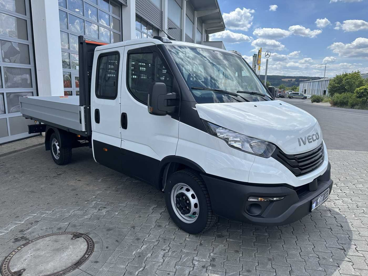 Iveco Daily 35S16 H 3.0L *R3.750mm*AHK*Automatik* 2x - Малотоннажный бортовой грузовик: фото 3 Iveco Daily 35S16 H 3.0L *R3.750mm*AHK*Automatik* 2x - Малотоннажный бортовой грузовик: фото 3