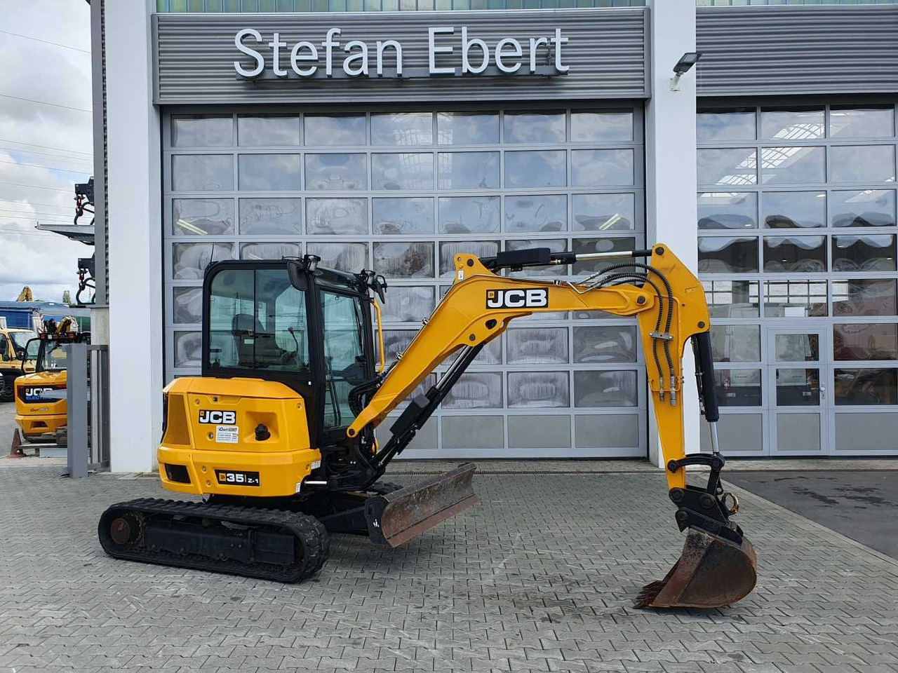 JCB 35Z-1 / 2022 / nur 389h! / Tieflöffel - Мини-экскаватор: фото 1 JCB 35Z-1 / 2022 / nur 389h! / Tieflöffel - Мини-экскаватор: фото 1