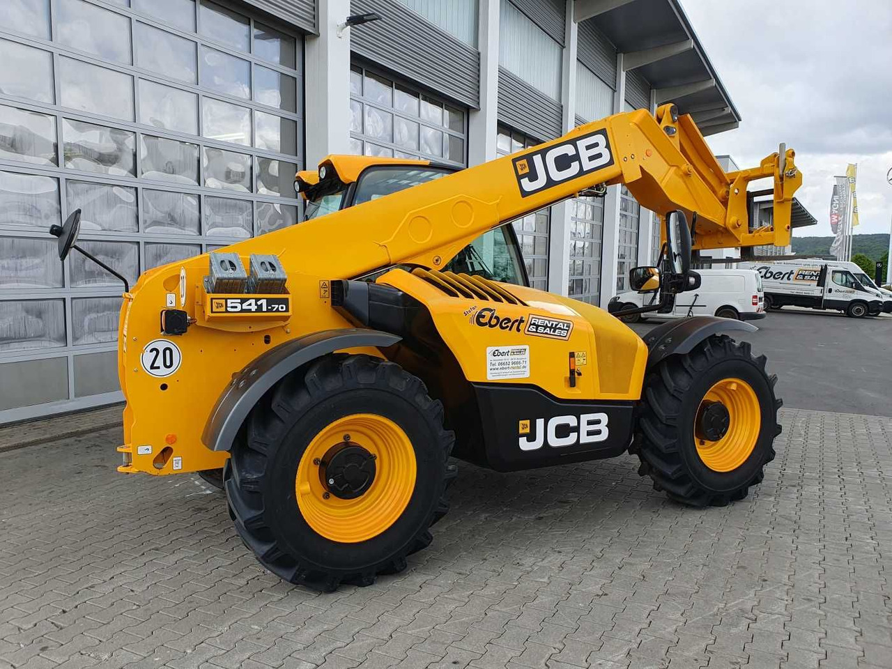 JCB 541-70 / nur 438h / 2022 / 4.100kg / 7m / 109PS - Телескопический погрузчик: фото 2 JCB 541-70 / nur 438h / 2022 / 4.100kg / 7m / 109PS - Телескопический погрузчик: фото 2