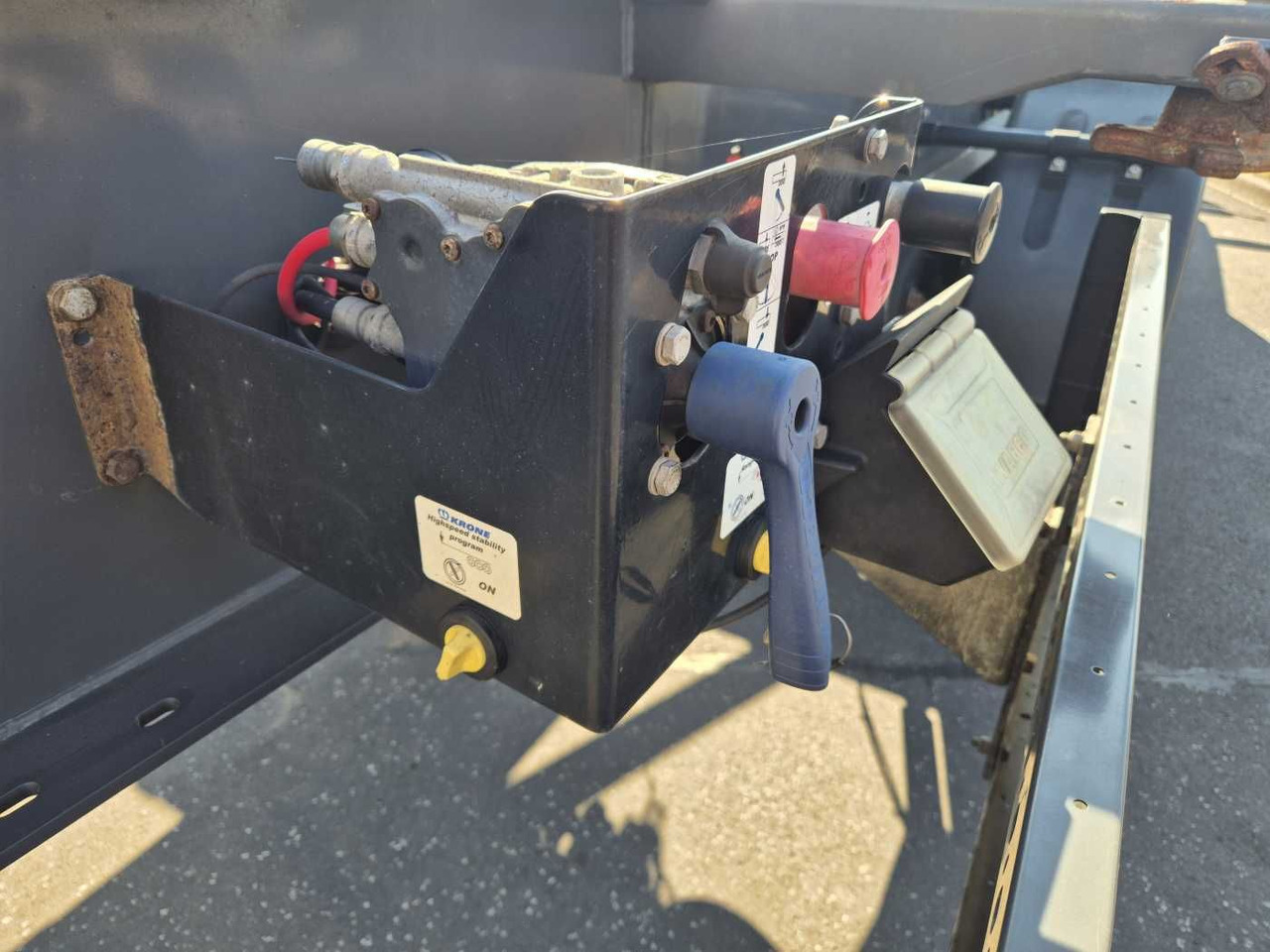 Полуприцеп-контейнеровоз/ Сменный кузов Krone SD BDF BPW-Achsen Liftachse mitte Container: фото 13