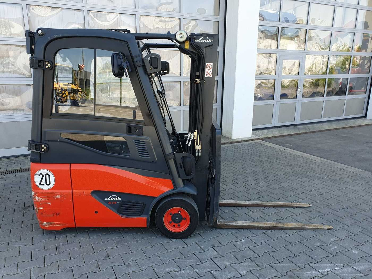 Linde E14 - 01 / Triplex: 4.10m! / SS / nur 2.899h! - Электропогрузчик: фото 2 Linde E14 - 01 / Triplex: 4.10m! / SS / nur 2.899h! - Электропогрузчик: фото 2