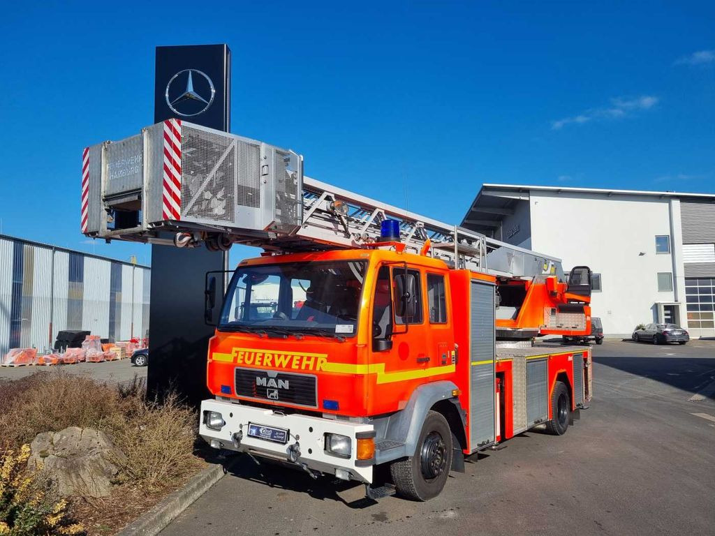 MAN 15.284LC Metz DLK 23-12 Feuerwehr Drehleiter - Автоманипулятор: фото 1 MAN 15.284LC Metz DLK 23-12 Feuerwehr Drehleiter - Автоманипулятор: фото 1
