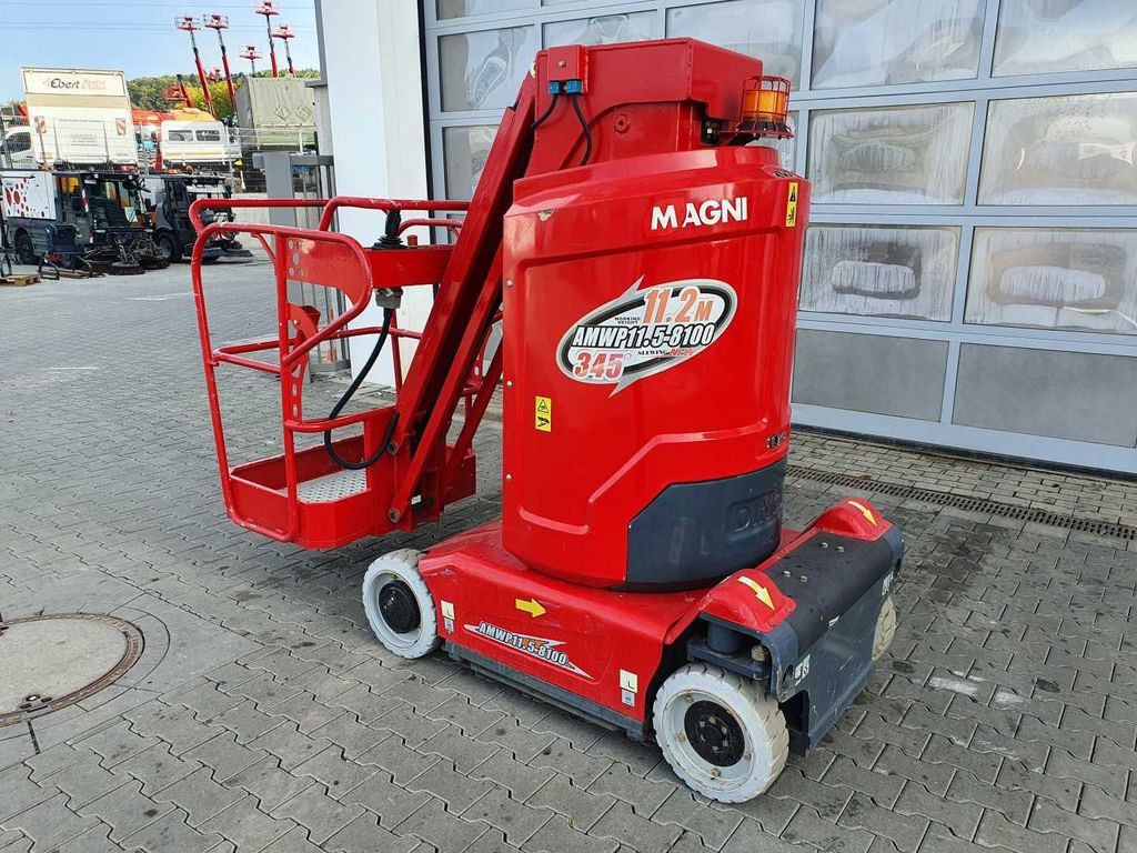 Magni AMWP 11.5-8100 / MJP11.5AC / 11,2m / 179h! - Вертикальный мачтовый подъемник: фото 3 Magni AMWP 11.5-8100 / MJP11.5AC / 11,2m / 179h! - Вертикальный мачтовый подъемник: фото 3