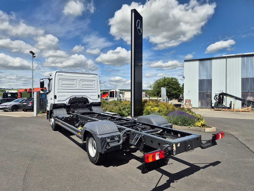 Mercedes-Benz Atego 818 L Fahrgestell, 6 Stück vorhanden Mercedes-Benz Atego 818 L Fahrgestell, 2 Stück vorhanden - Грузовик-шасси: фото 4 Mercedes-Benz Atego 818 L Fahrgestell, 6 Stück vorhanden Mercedes-Benz Atego 818 L Fahrgestell, 2 Stück vorhanden - Грузовик-шасси: фото 4