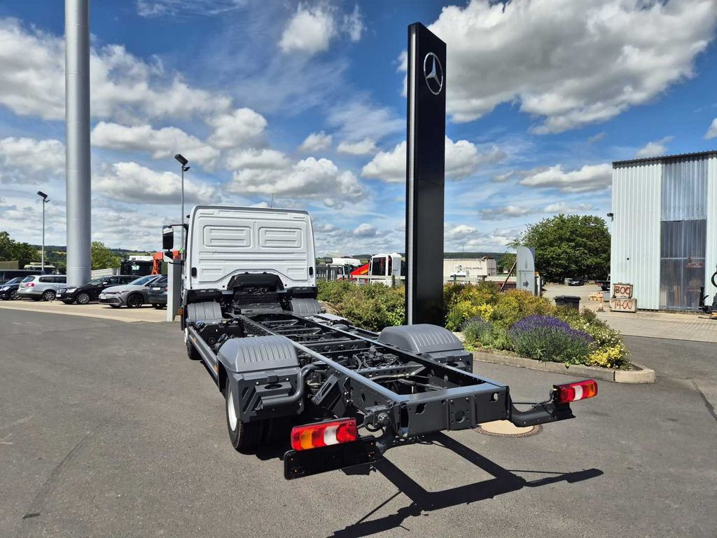 Mercedes-Benz Atego 818 L Fahrgestell, 6 Stück vorhanden Mercedes-Benz Atego 818 L Fahrgestell, 2 Stück vorhanden - Грузовик-шасси: фото 5 Mercedes-Benz Atego 818 L Fahrgestell, 6 Stück vorhanden Mercedes-Benz Atego 818 L Fahrgestell, 2 Stück vorhanden - Грузовик-шасси: фото 5