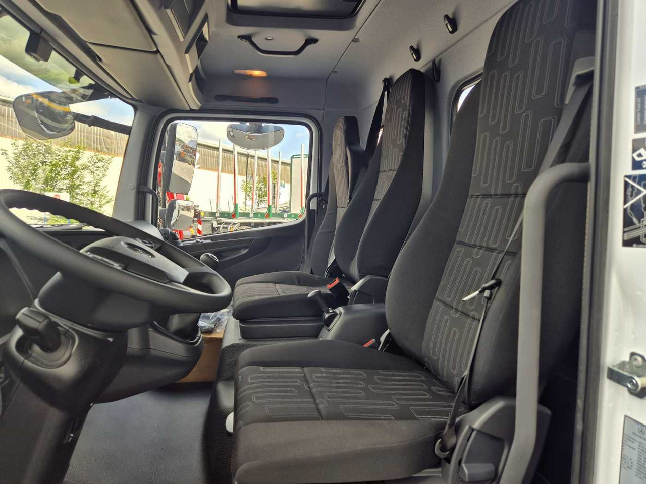 Малотоннажный самосвал Mercedes-Benz Atego 823 KK Kipper+Kran+Funk+Greifersteuerung: фото 12