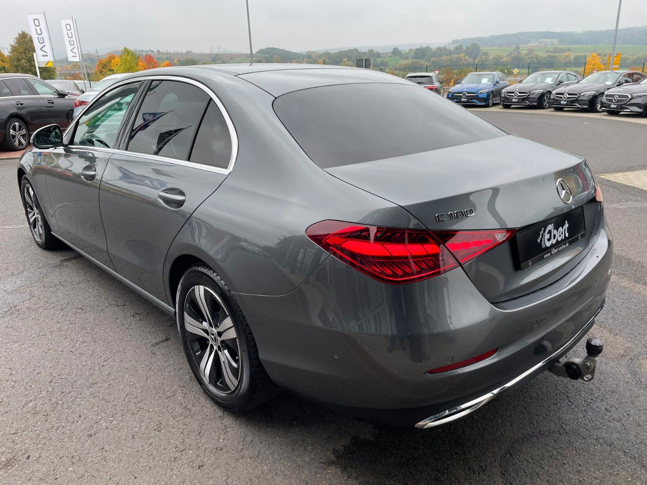 Mercedes-Benz C 180 AVANTGARDE R-Kamera+AHK+TOTW+Ambiente - Седан: фото 3 Mercedes-Benz C 180 AVANTGARDE R-Kamera+AHK+TOTW+Ambiente - Седан: фото 3