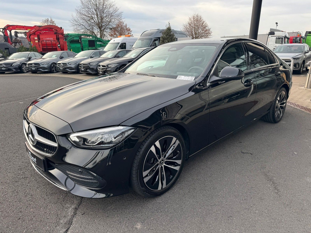 Mercedes-Benz C 220d Avantgarde+Pano+HUD+RFK+TotW+AmbiPrem - Седан: фото 3 Mercedes-Benz C 220d Avantgarde+Pano+HUD+RFK+TotW+AmbiPrem - Седан: фото 3