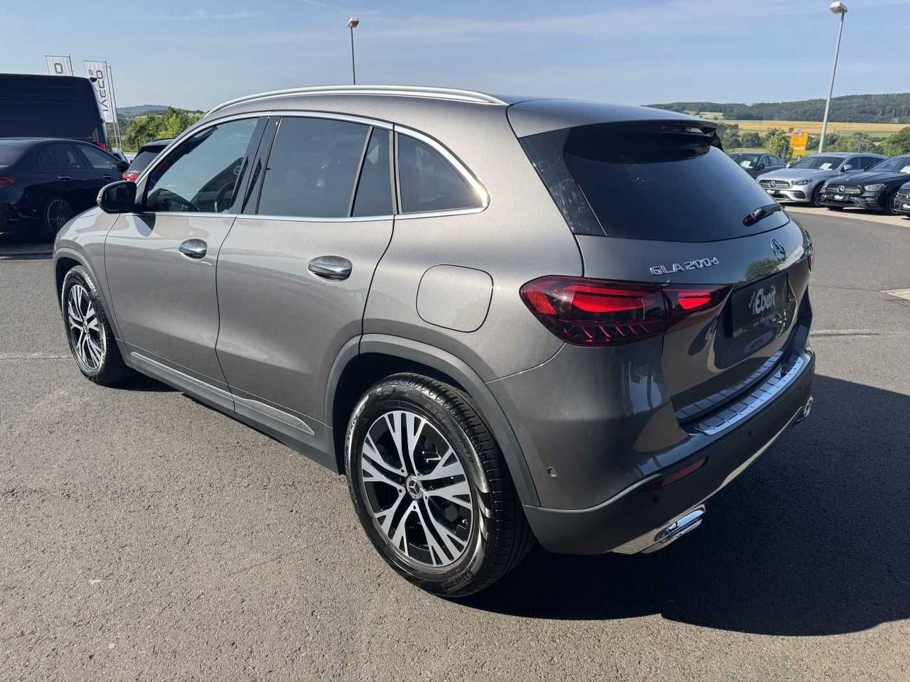 Mercedes-Benz GLA 200d 4M Progressive+Distr+Ambiente+Offroad - Внедорожник: фото 3 Mercedes-Benz GLA 200d 4M Progressive+Distr+Ambiente+Offroad - Внедорожник: фото 3