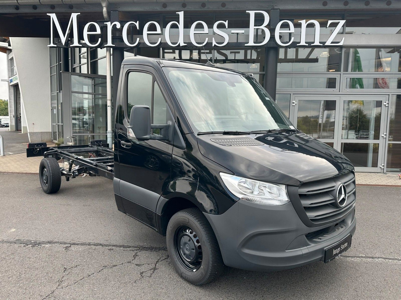 Mercedes-Benz Sprinter 311 CDI 4325 Fahrgestell - Грузовик-шасси: фото 1 Mercedes-Benz Sprinter 311 CDI 4325 Fahrgestell - Грузовик-шасси: фото 1