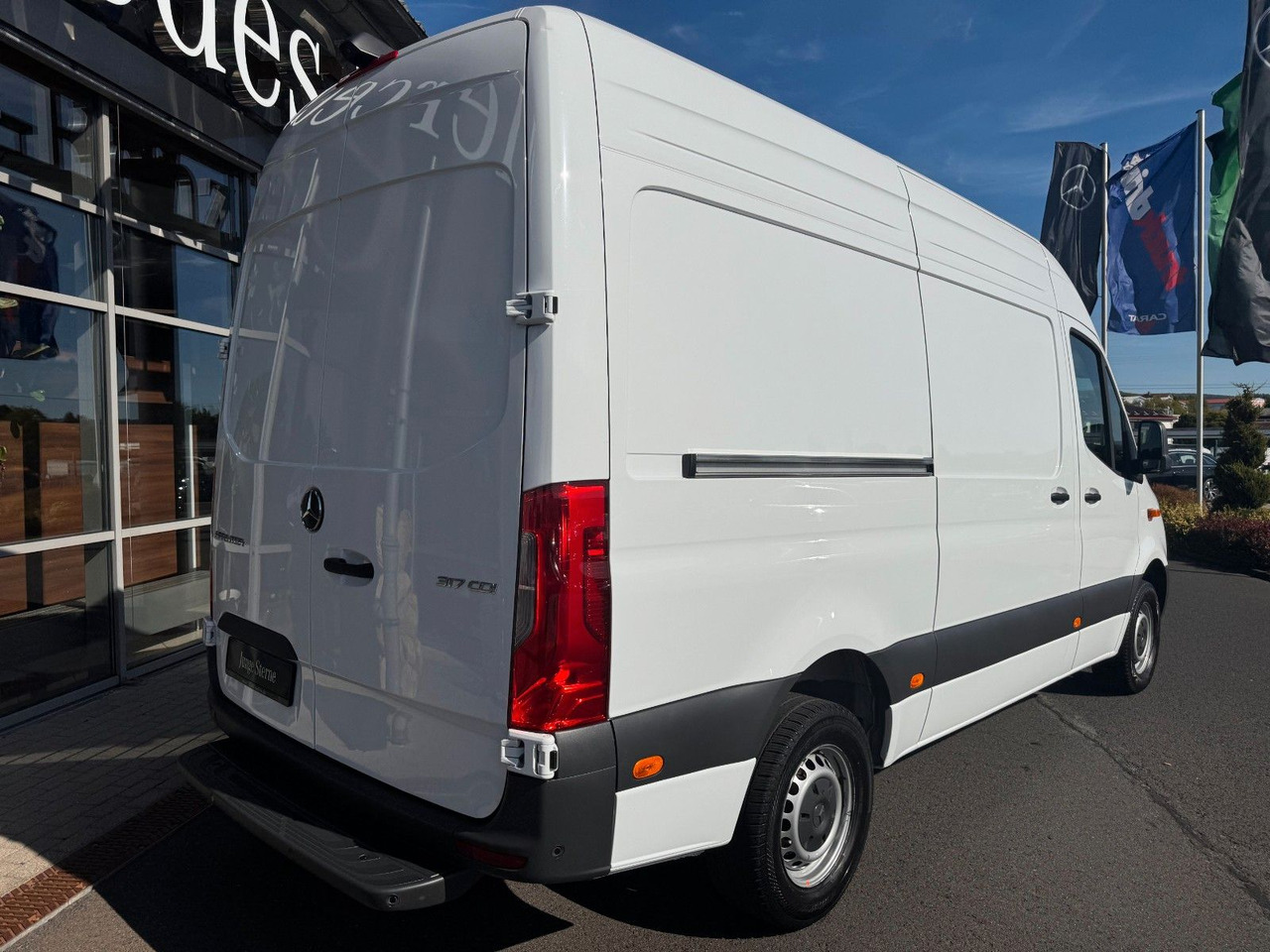 Mercedes-Benz Sprinter 317 CDI 3665 Klima 360 Schwing SHZ - Цельнометаллический фургон: фото 4 Mercedes-Benz Sprinter 317 CDI 3665 Klima 360 Schwing SHZ - Цельнометаллический фургон: фото 4