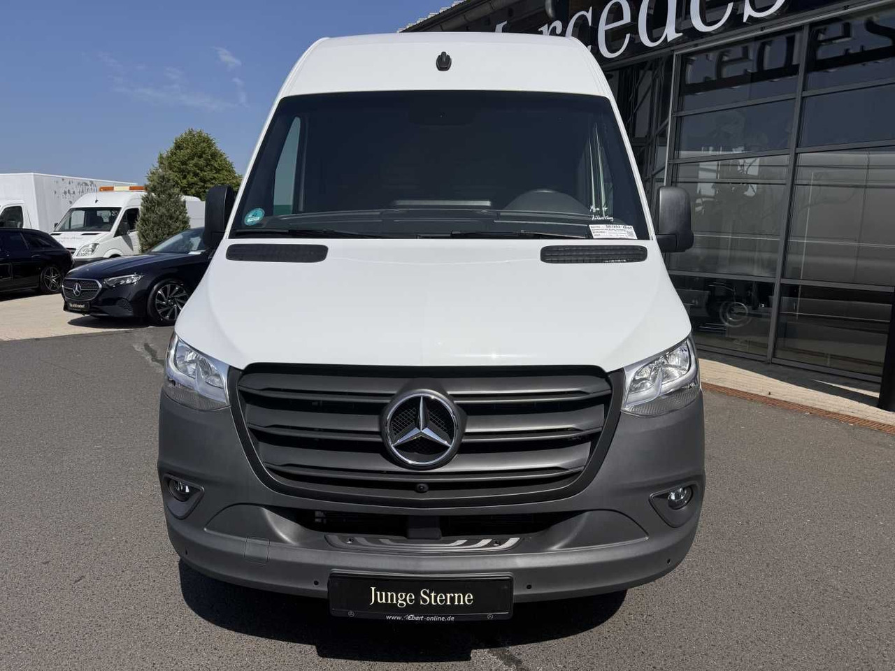 Mercedes-Benz Sprinter 317 CDI 4325 9G AHK3,5 Klima 360 SHZ - Цельнометаллический фургон: фото 2 Mercedes-Benz Sprinter 317 CDI 4325 9G AHK3,5 Klima 360 SHZ - Цельнометаллический фургон: фото 2