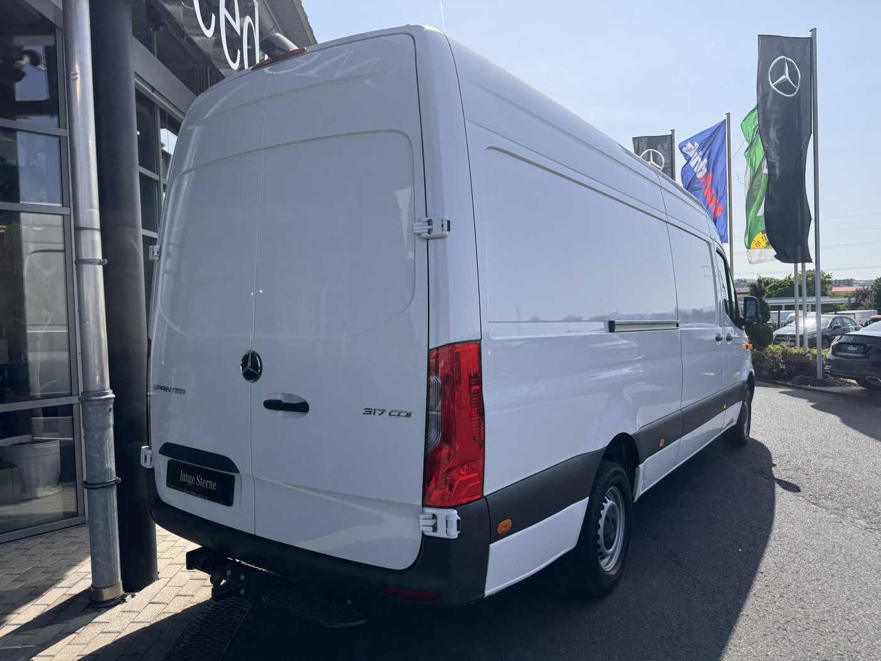 Mercedes-Benz Sprinter 317 CDI 4325 9G AHK3,5 Klima 360 SHZ - Цельнометаллический фургон: фото 4 Mercedes-Benz Sprinter 317 CDI 4325 9G AHK3,5 Klima 360 SHZ - Цельнометаллический фургон: фото 4