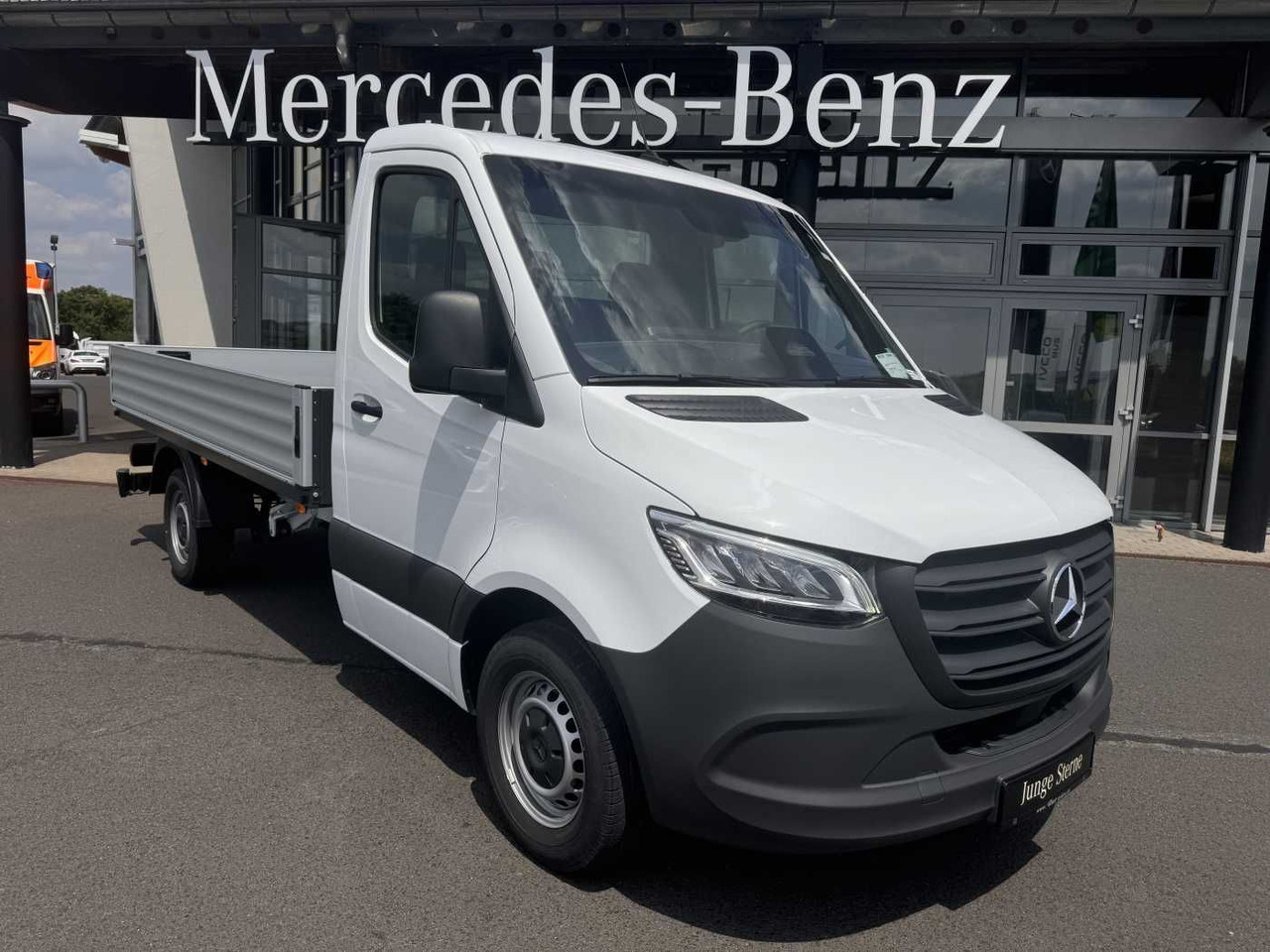Mercedes-Benz Sprinter 317 CDI 9G 3665 Klima Kamera AHK LED - Малотоннажный бортовой грузовик: фото 1 Mercedes-Benz Sprinter 317 CDI 9G 3665 Klima Kamera AHK LED - Малотоннажный бортовой грузовик: фото 1