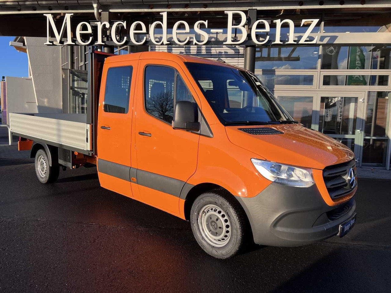 Mercedes-Benz Sprinter 317 CDI DoKa 4325 Klima MBUX Stdheiz - Тентованный фургон, Грузопассажирский фургон: фото 1 Mercedes-Benz Sprinter 317 CDI DoKa 4325 Klima MBUX Stdheiz - Тентованный фургон, Грузопассажирский фургон: фото 1