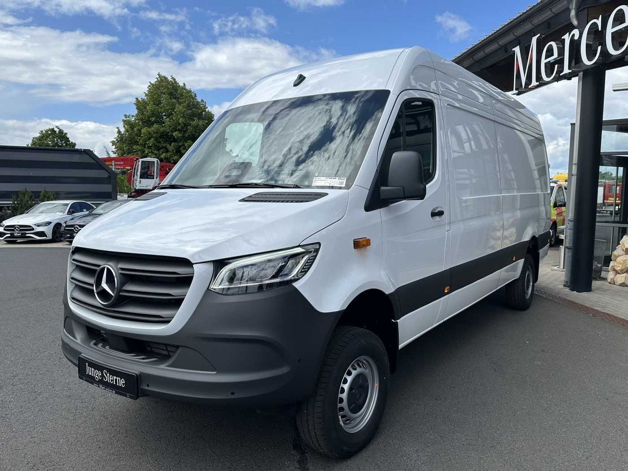 Mercedes-Benz Sprinter 319 CDI 4x4 4325 Kamera LED SHZ MBUX - Цельнометаллический фургон: фото 3 Mercedes-Benz Sprinter 319 CDI 4x4 4325 Kamera LED SHZ MBUX - Цельнометаллический фургон: фото 3