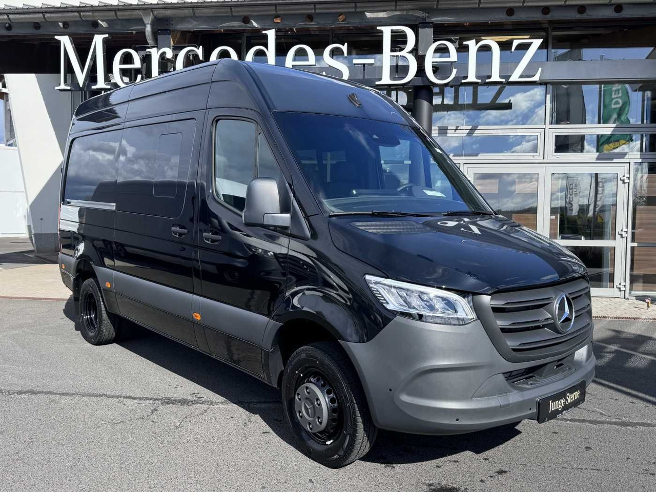 Mercedes-Benz Sprinter 517 CDI 3665 Klima Kamera AHK Warmluft - Цельнометаллический фургон: фото 1 Mercedes-Benz Sprinter 517 CDI 3665 Klima Kamera AHK Warmluft - Цельнометаллический фургон: фото 1
