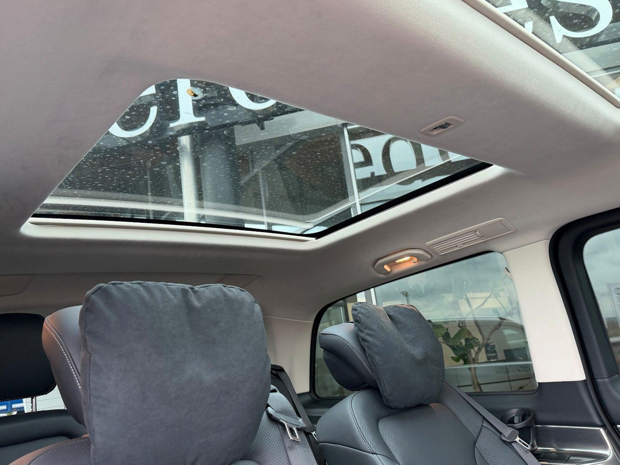 Пассажирский фургон Mercedes-Benz V 300 d 4MATIC EXCLUSIVE Luxus-Sitze AHK2,5to: фото 15 Пассажирский фургон Mercedes-Benz V 300 d 4MATIC EXCLUSIVE Luxus-Sitze AHK2,5to: фото 15