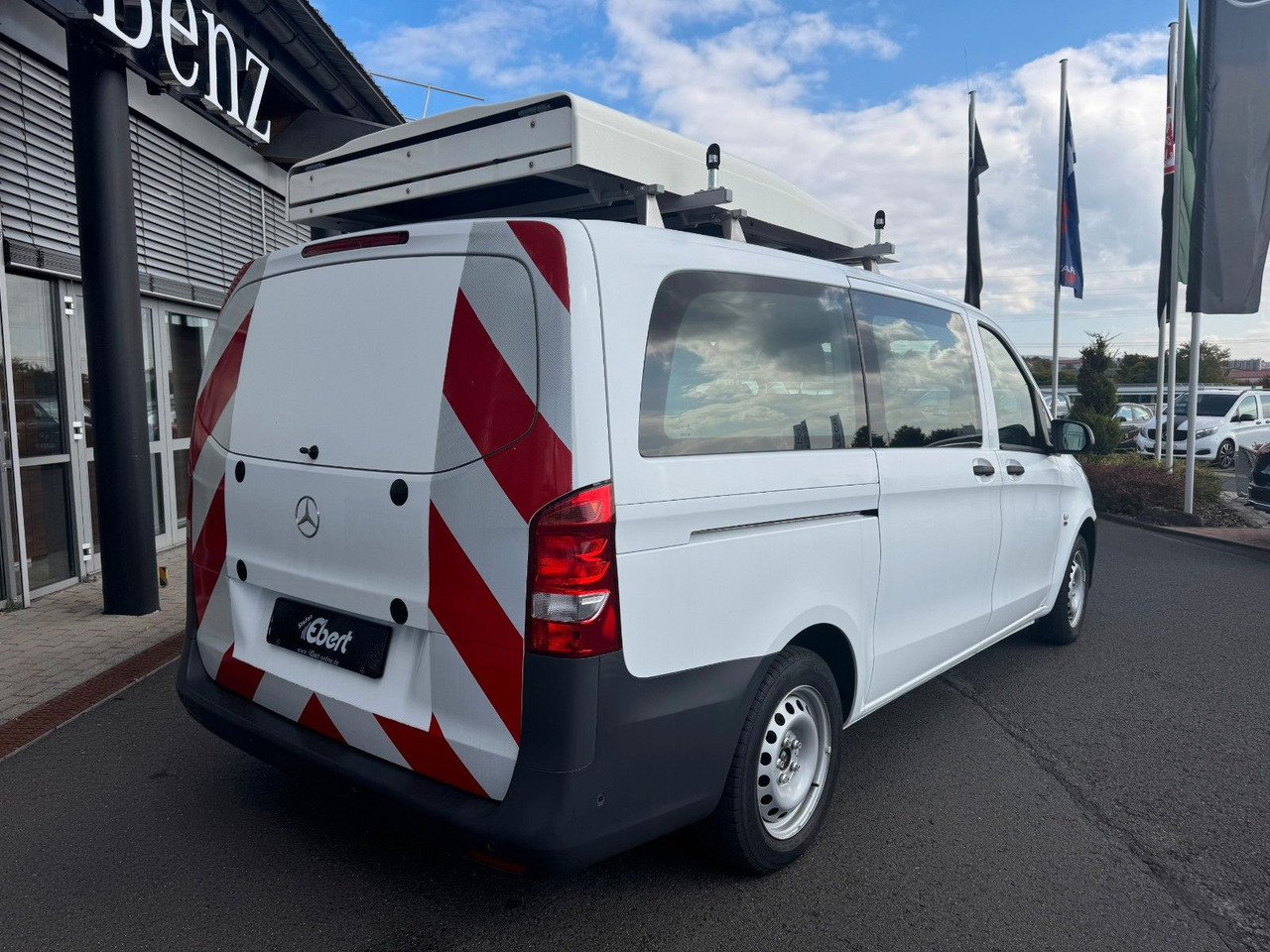 Mercedes-Benz Vito 114 CDI Tourer Begleitfahrzeug BF3+ / WVZ - Цельнометаллический фургон: фото 4 Mercedes-Benz Vito 114 CDI Tourer Begleitfahrzeug BF3+ / WVZ - Цельнометаллический фургон: фото 4