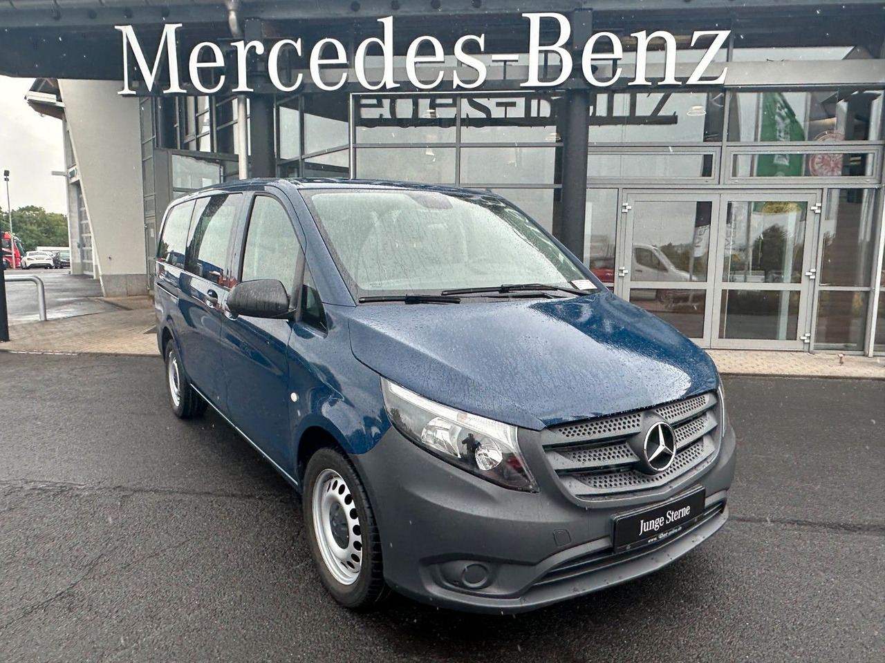 Mercedes-Benz Vito 119 CDI Tourer 3200 Klima AHK Tempomat - Пассажирский фургон: фото 1 Mercedes-Benz Vito 119 CDI Tourer 3200 Klima AHK Tempomat - Пассажирский фургон: фото 1