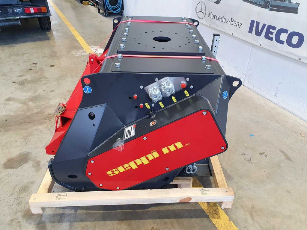 Seppi M. BMS 125 / 13-30t /Forstmulcher/lagernd!  - Лесной мульчер: фото 4 Seppi M. BMS 125 / 13-30t /Forstmulcher/lagernd!  - Лесной мульчер: фото 4