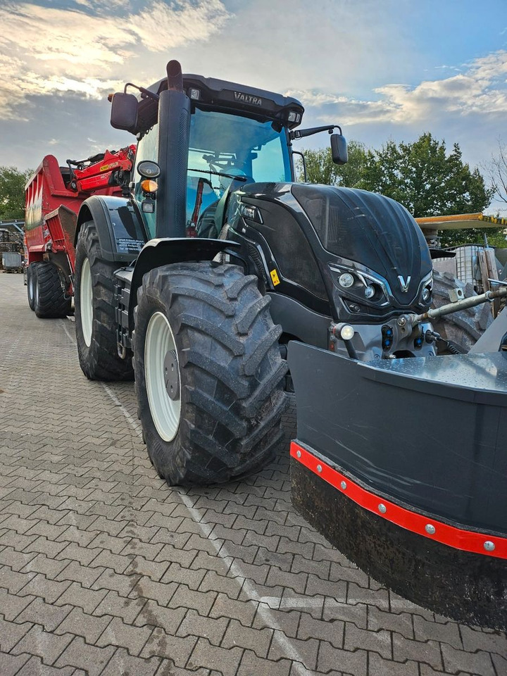 Valtra S374 / nur: 1.980h! / 06.2017 / Holzhacker - Измельчитель древесины: фото 3 Valtra S374 / nur: 1.980h! / 06.2017 / Holzhacker - Измельчитель древесины: фото 3