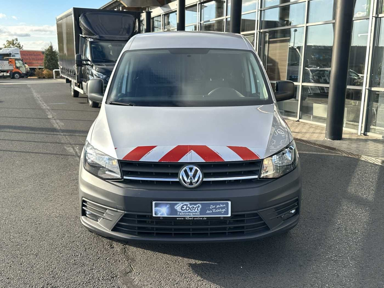Volkswagen Caddy 1.6 TDI Klima Navi 8Räder Trennwand klappb - Легковой фургон: фото 2 Volkswagen Caddy 1.6 TDI Klima Navi 8Räder Trennwand klappb - Легковой фургон: фото 2