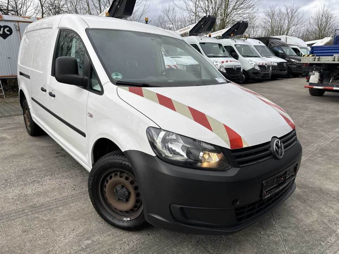 Volkswagen VW Caddy 2.0 TDI 4Motion Maxi Kasten Regal - Цельнометаллический фургон: фото 2 Volkswagen VW Caddy 2.0 TDI 4Motion Maxi Kasten Regal - Цельнометаллический фургон: фото 2